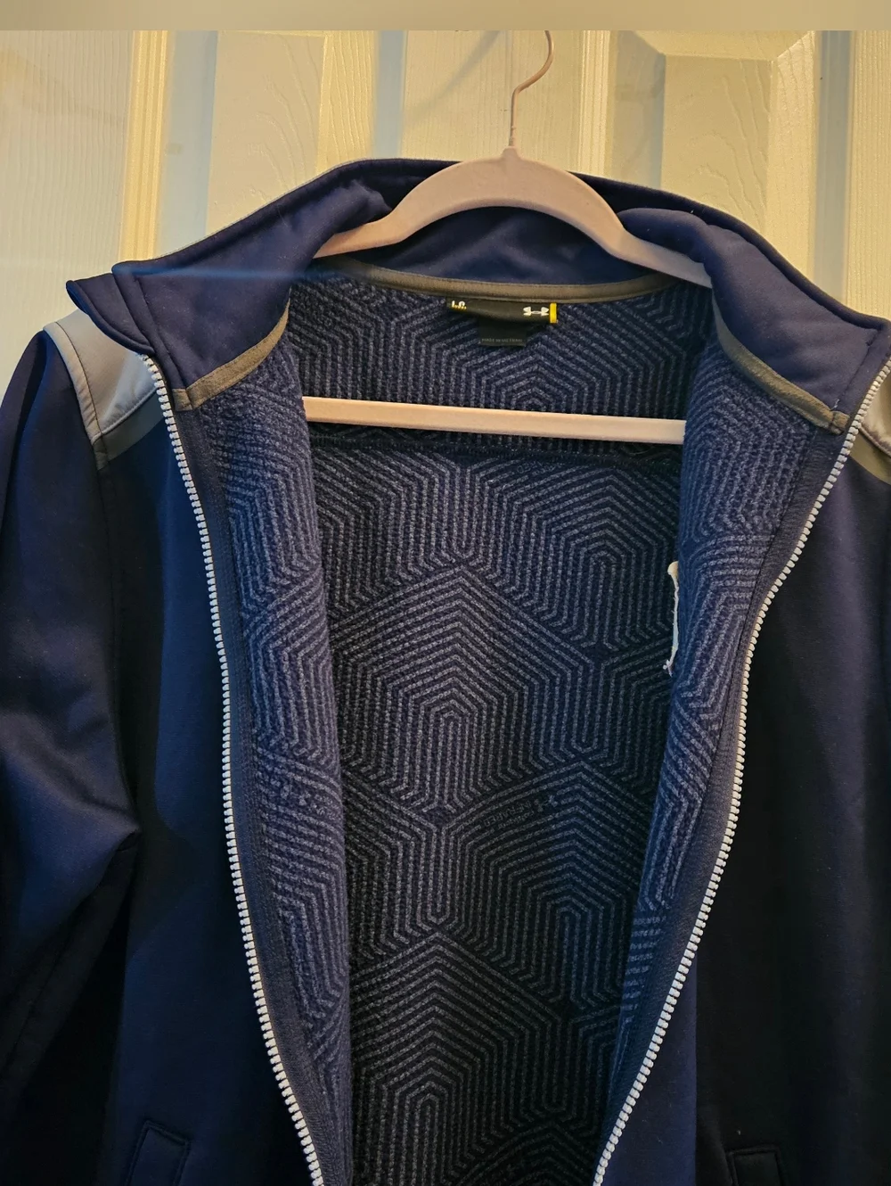 Notre Dame Under Armour Men's Full Zip Jacket (Sz Lg Loose)
